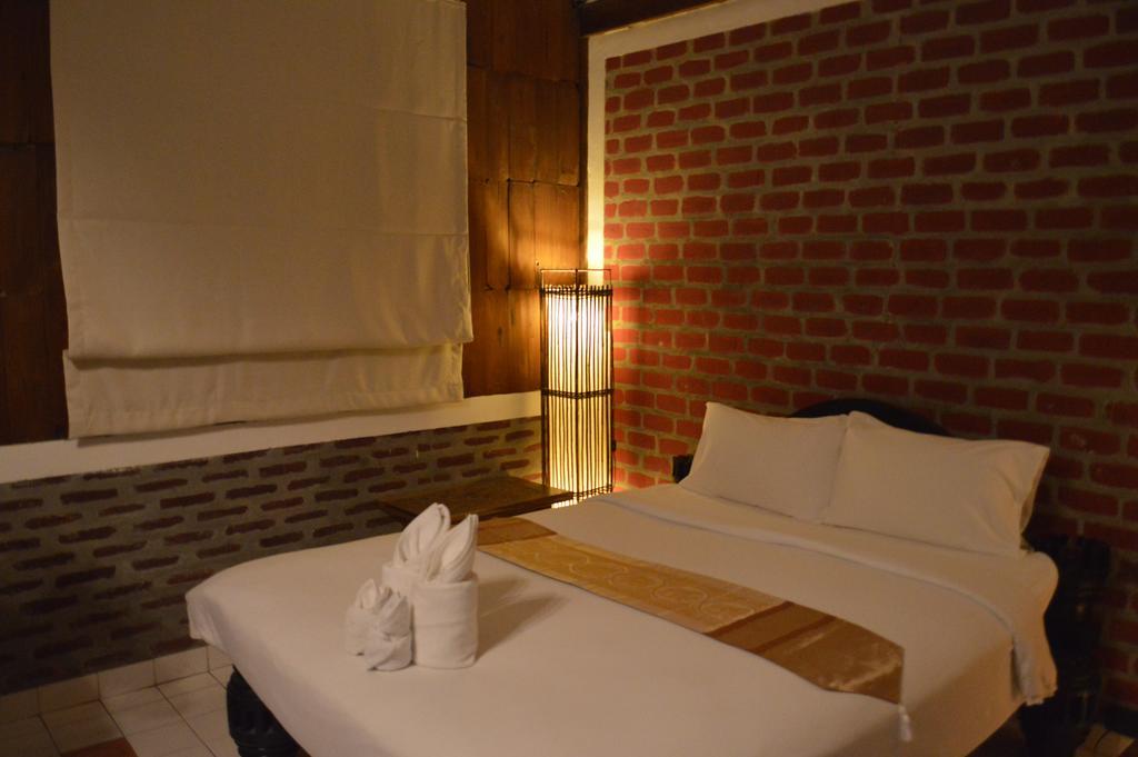 Baan Thai Homestay By Bgb Villas Kata Beach  Exterior photo
