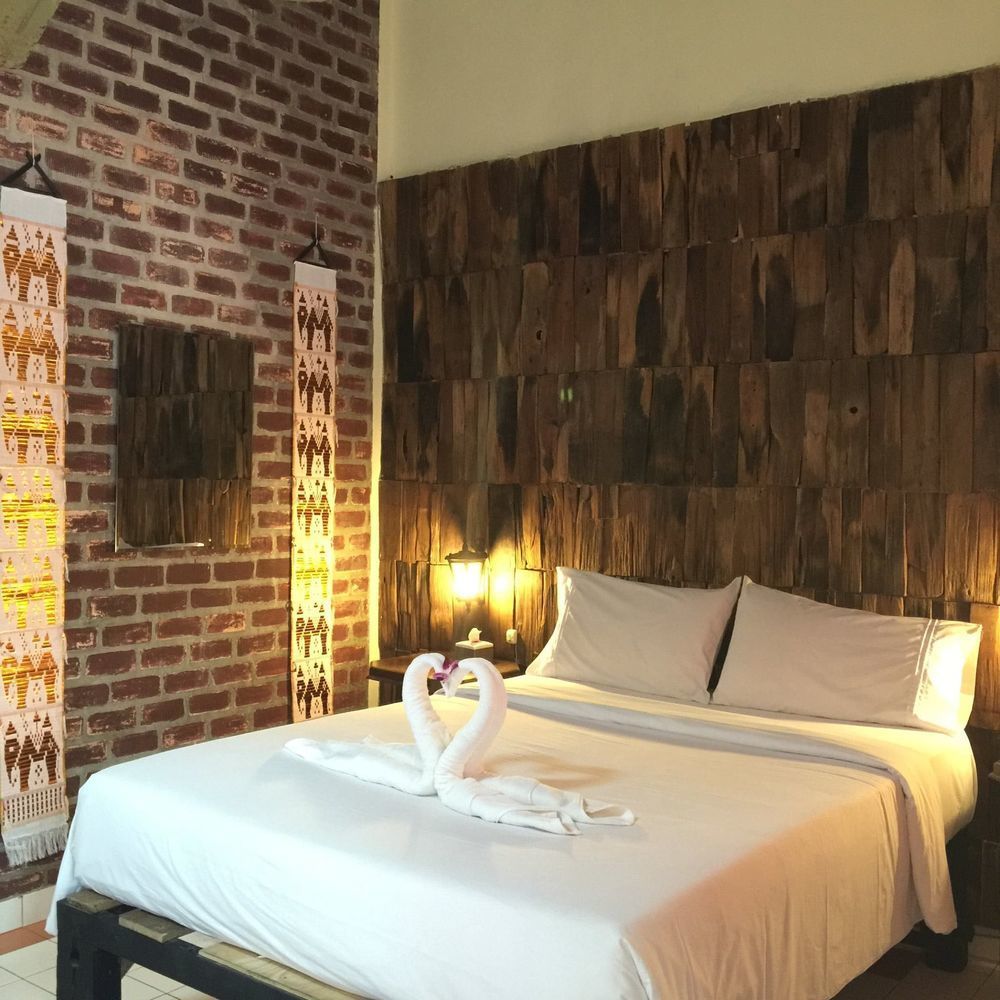 Baan Thai Homestay By Bgb Villas Kata Beach  Exterior photo
