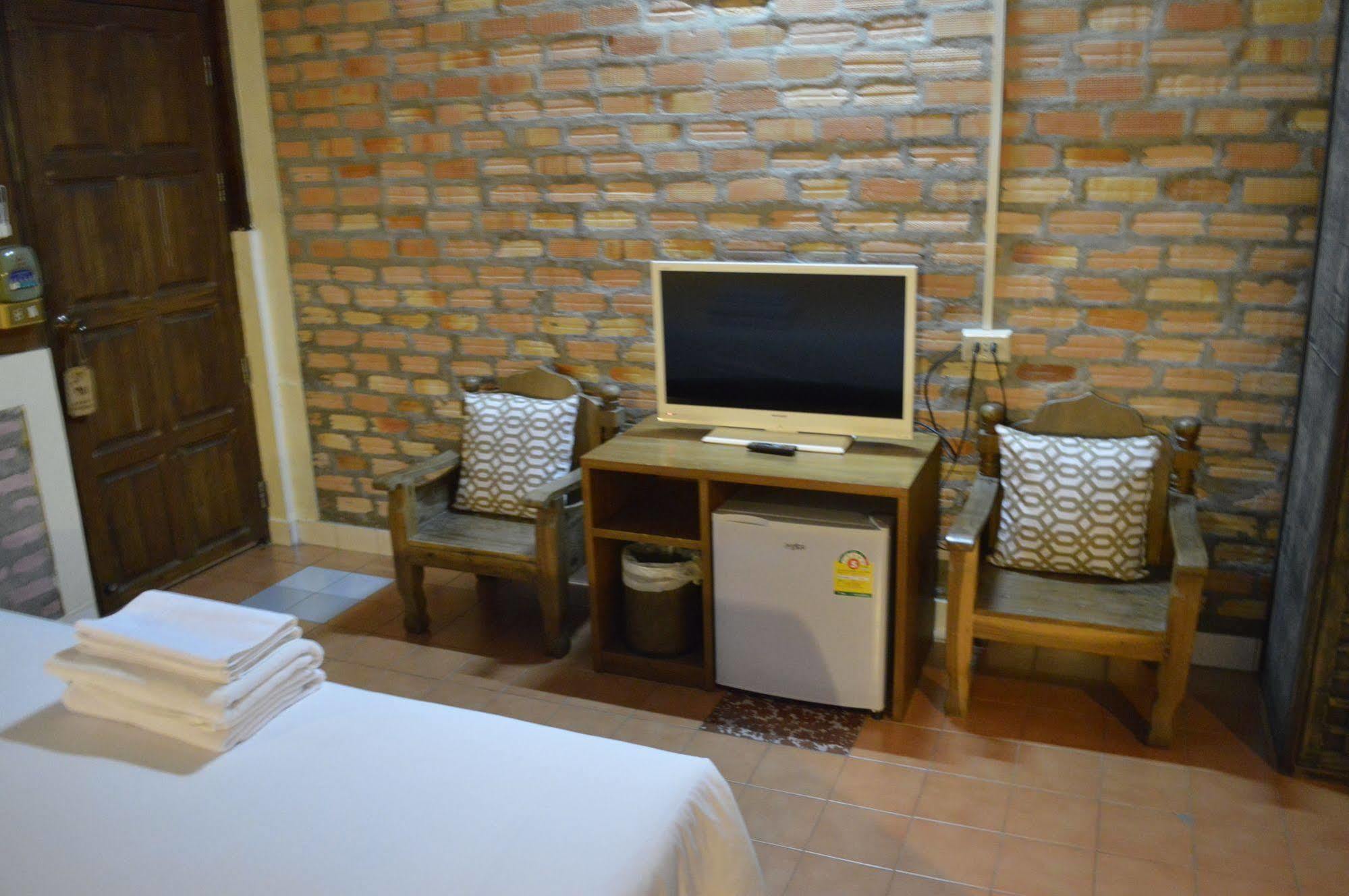 Baan Thai Homestay By Bgb Villas Kata Beach  Exterior photo