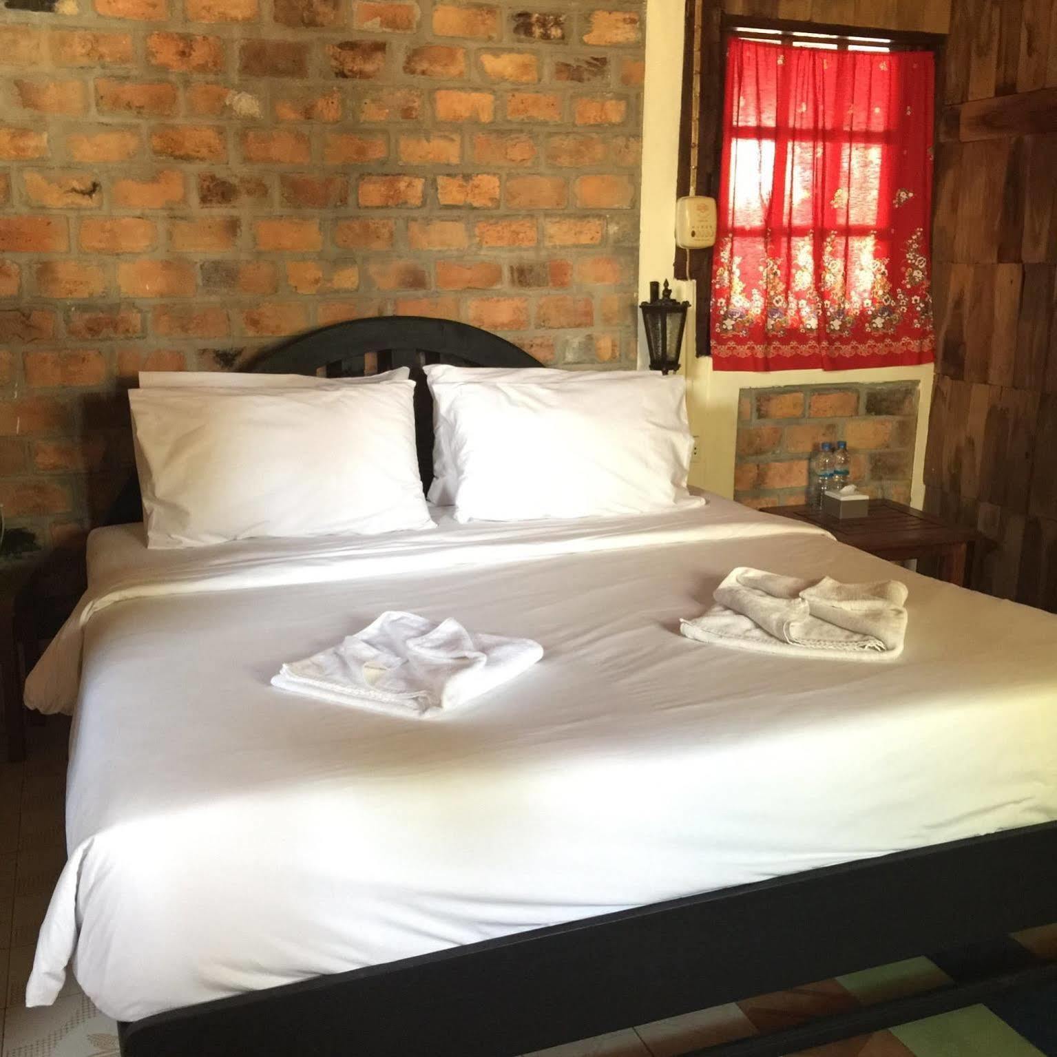Baan Thai Homestay By Bgb Villas Kata Beach  Exterior photo